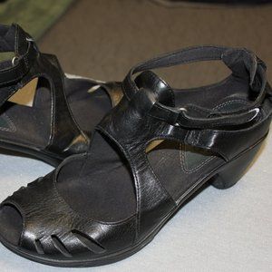Merrell open toe sandal heels